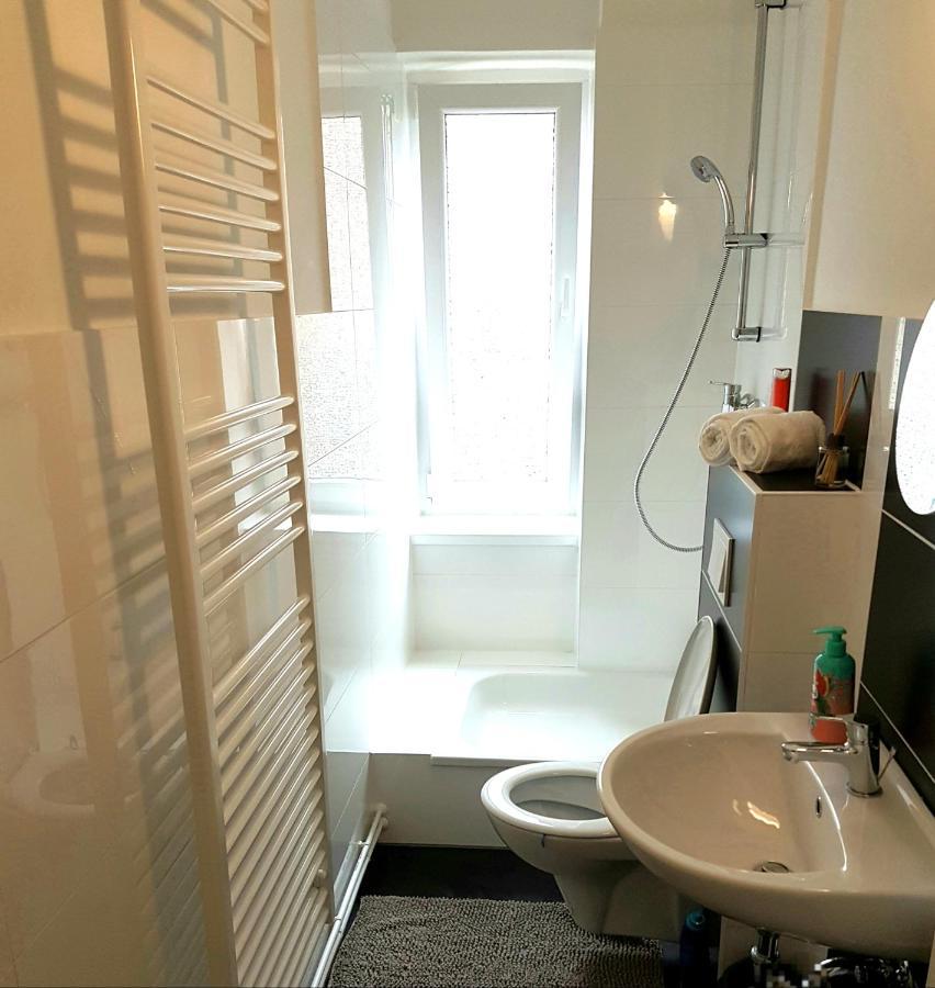 Ferienwohnung Kleopatra Messe Maschsee Hannover Esterno foto
